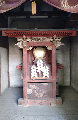 修復前の本殿
